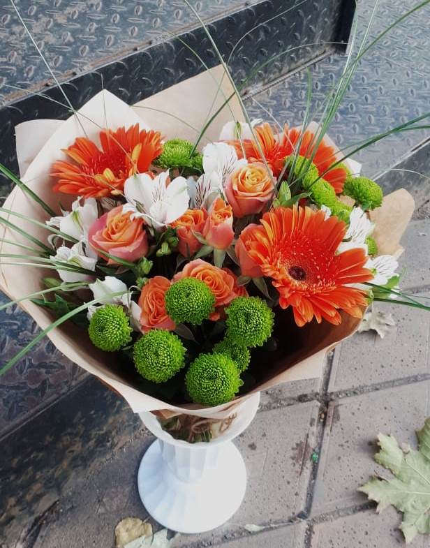 Букет цветов из: Герберы, Хризантемы, Альстромерии и Розы в Санино