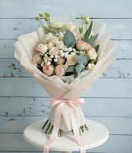 Букет цветов из:  Розы и Лизиантусы в Санино