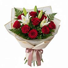 Букет цветов из:  Лилии и Розы в Санино