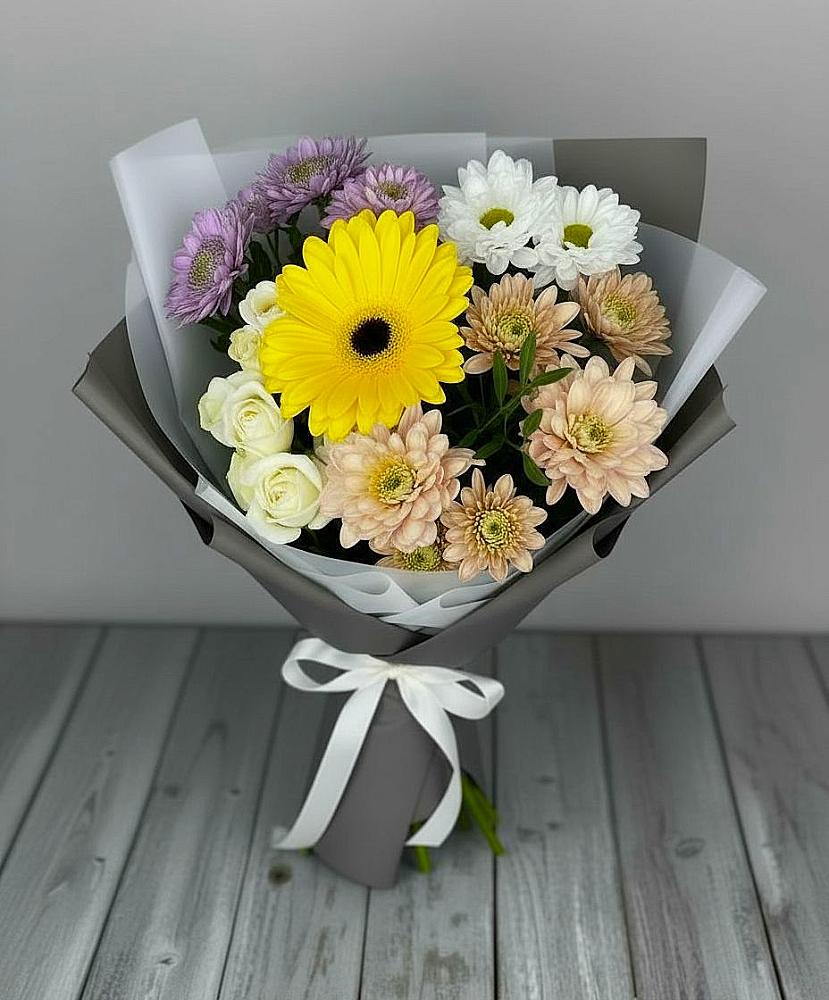 Букет цветов из: Розы, Герберы и Хризантемы в Санино