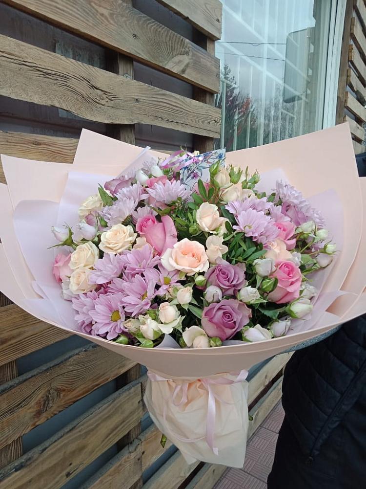 Букет цветов из: Розы и Хризантемы в Санино