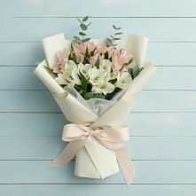 Букет цветов из:  Альстромерии #REPLACE_PRED# Санино