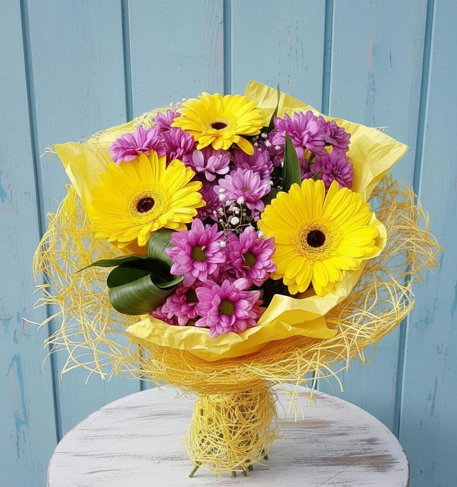 Букет цветов из: Хризантемы и Герберы в Санино