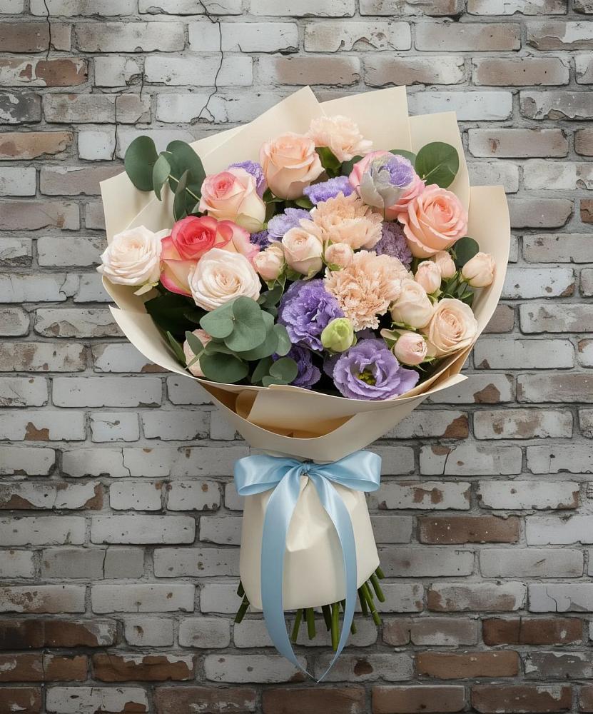 Букет цветов из: Розы, Лизиантусы и Гвоздики в Санино