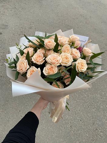 Букет Кремовые розы Латте в Санино